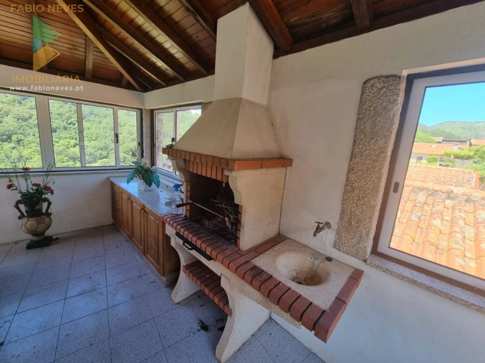 Moradia T3 para Venda em Sistelo Foto 9