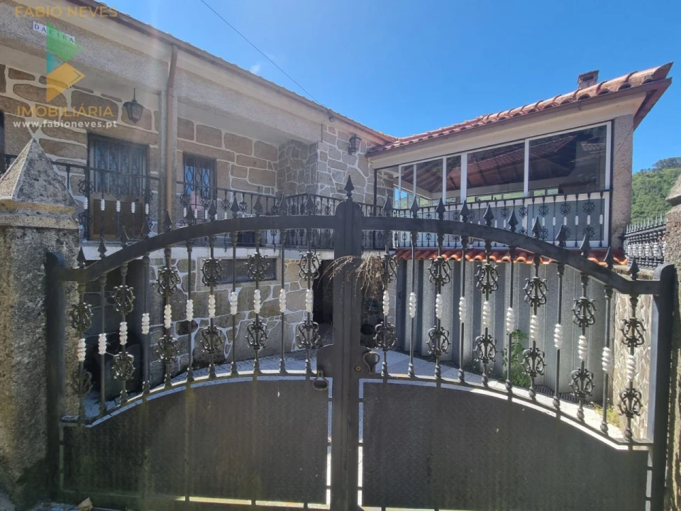 Moradia T3 para Venda em Sistelo Foto 31