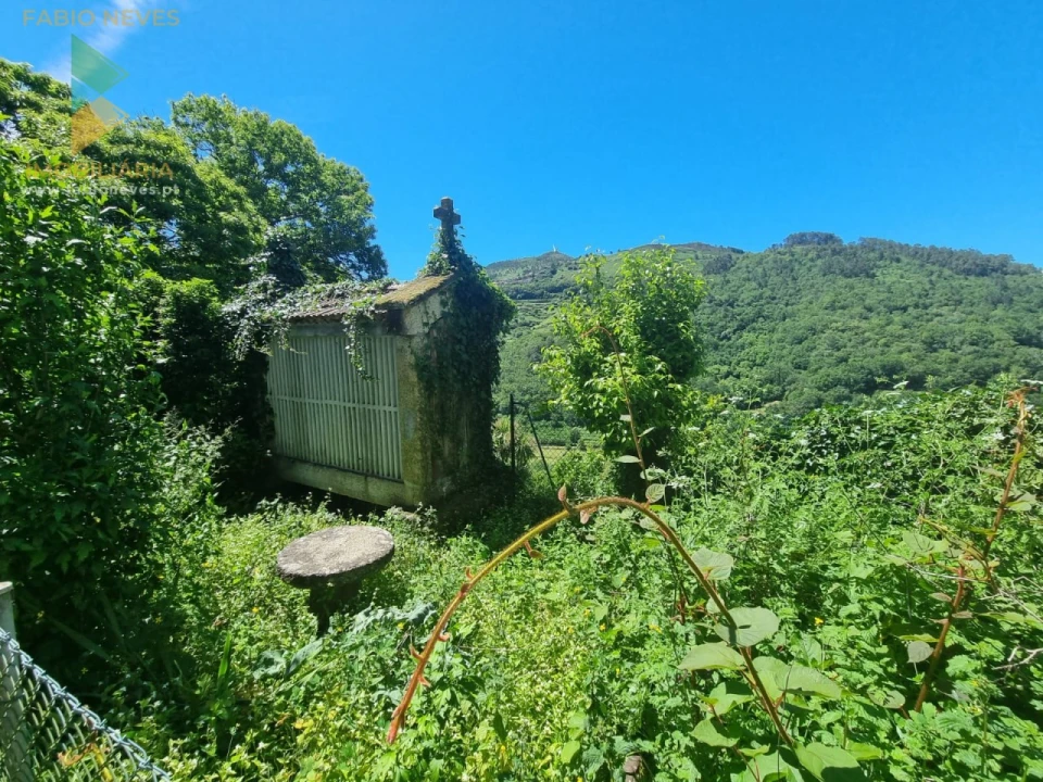 Moradia T3 para Venda em Sistelo Foto 46