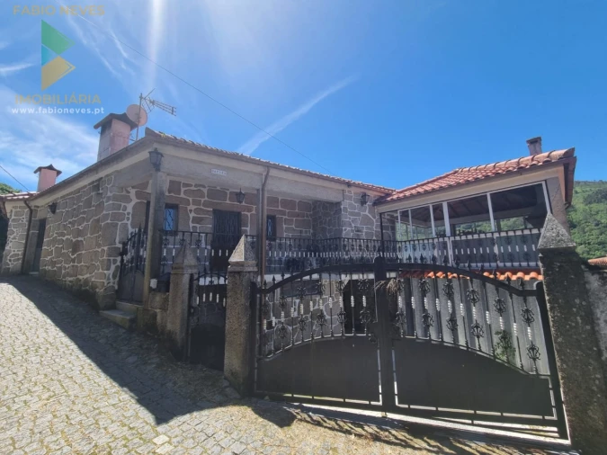 Moradia T3 para Venda em Sistelo