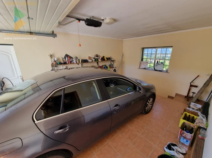 Moradia T4 para Venda em Gondufe Foto 34