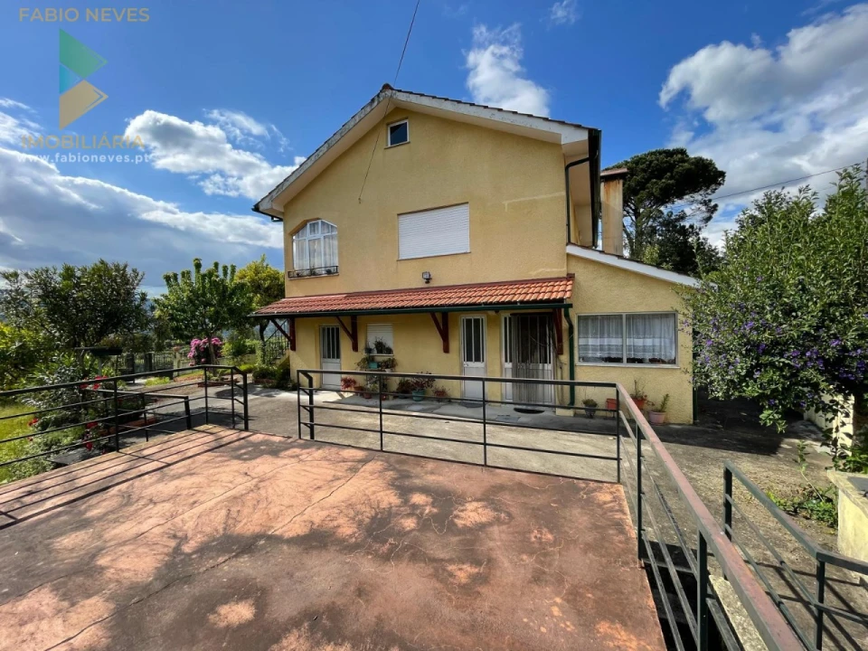 Moradia T3 para Venda em Couto Foto 4