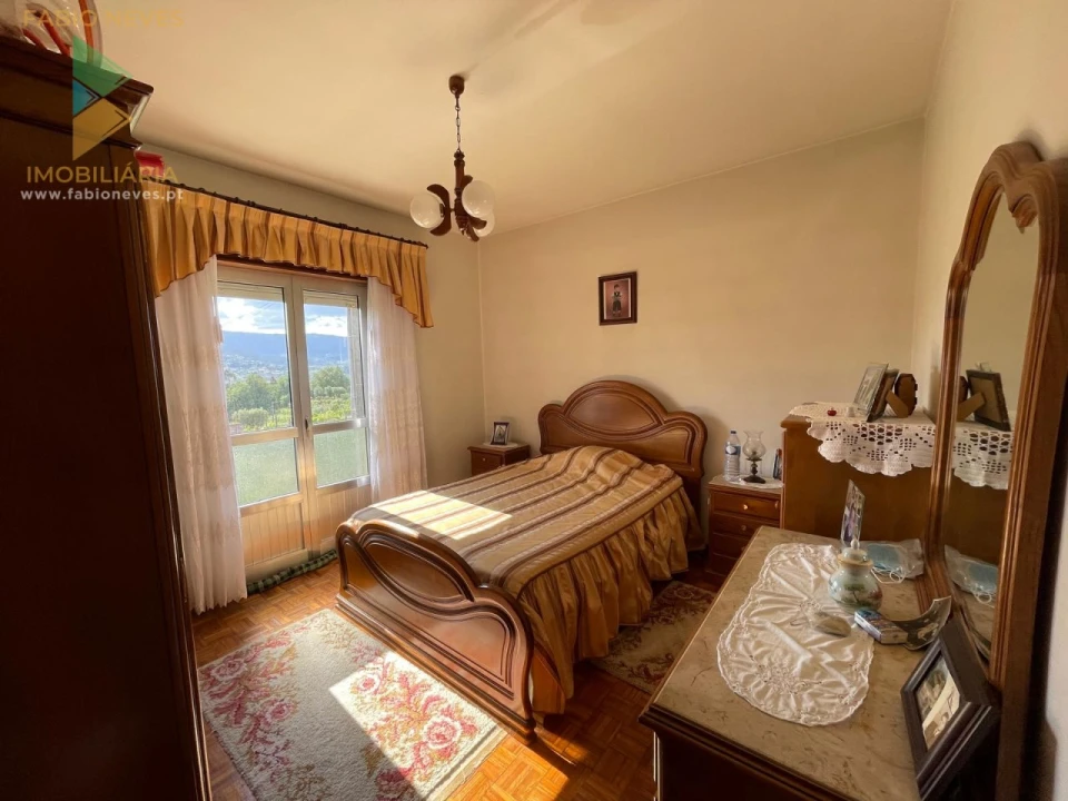 Moradia T3 para Venda em Couto Foto 66