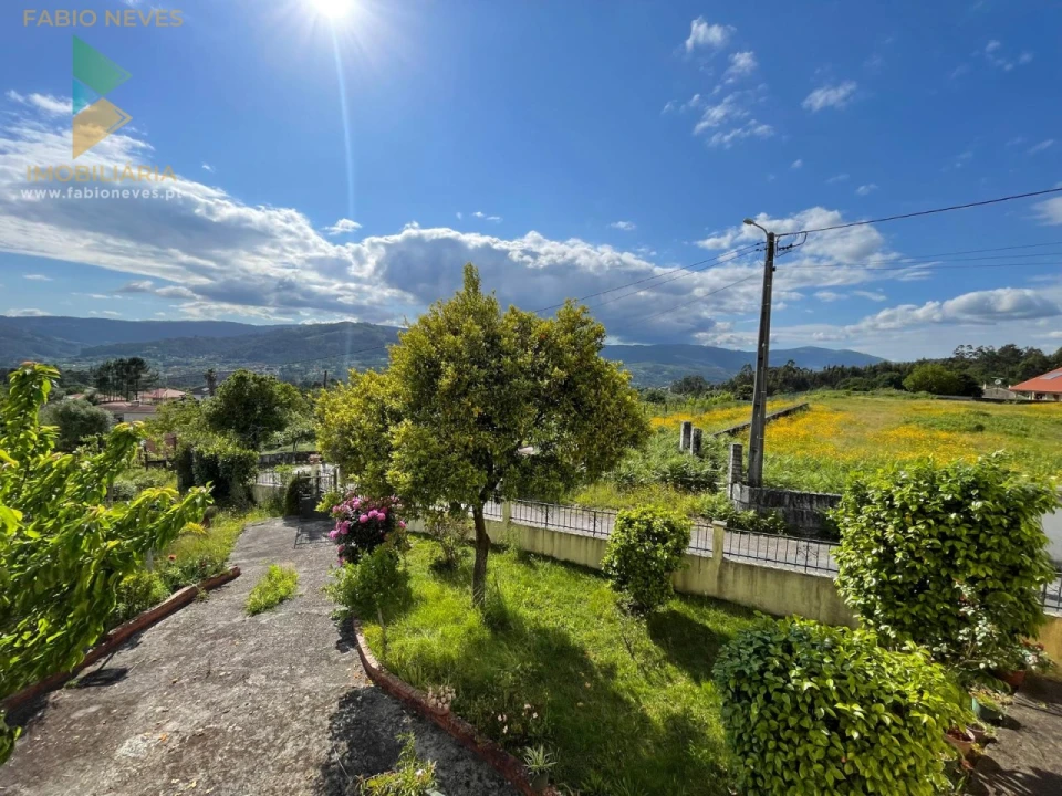 Moradia T3 para Venda em Couto Foto 73