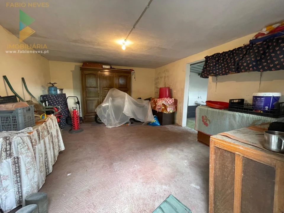 Moradia T3 para Venda em Couto Foto 80