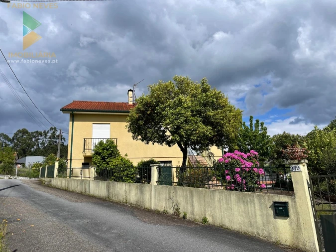 Moradia T3 para Venda em Couto Foto 5