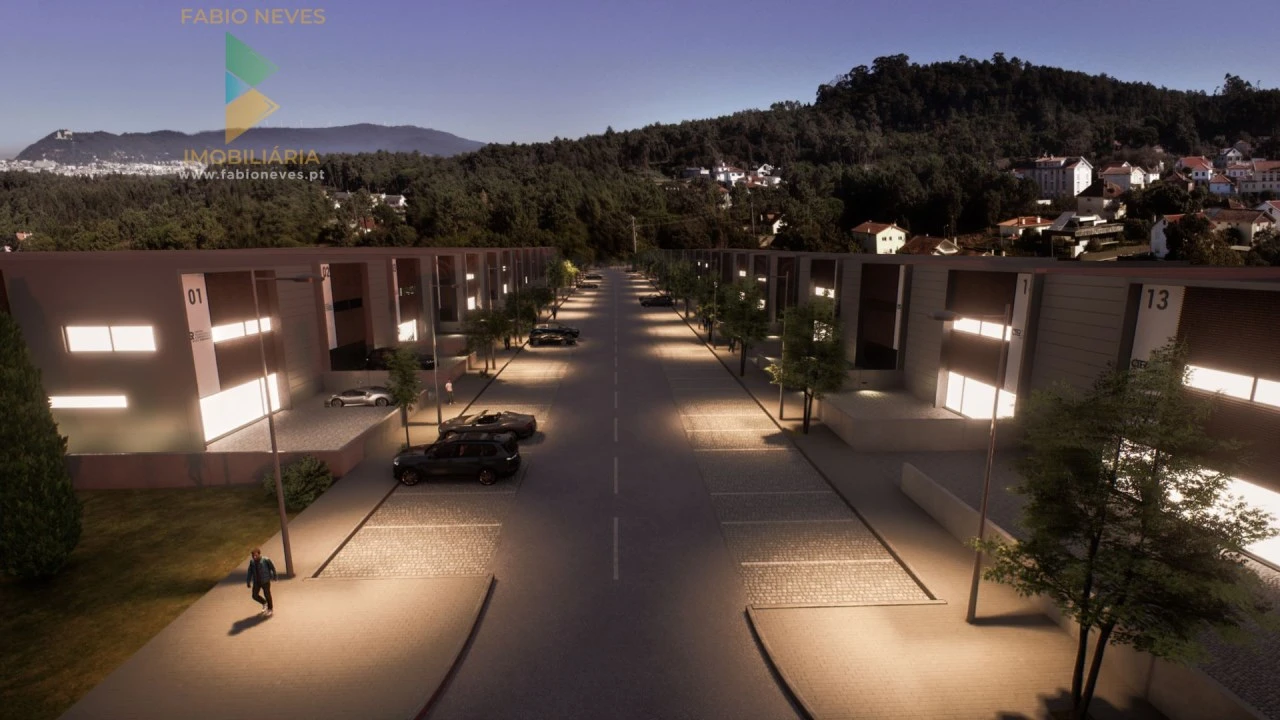 Armazém para Venda em Vila Nova de Anha Foto 2