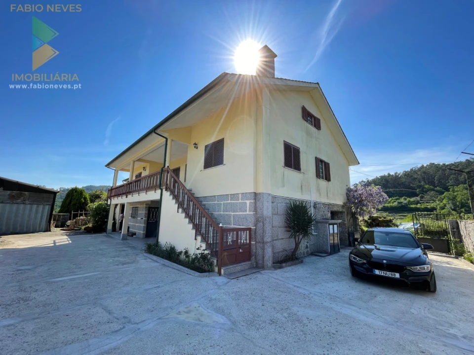 Moradia T6 para Venda em Prozelo Foto 1