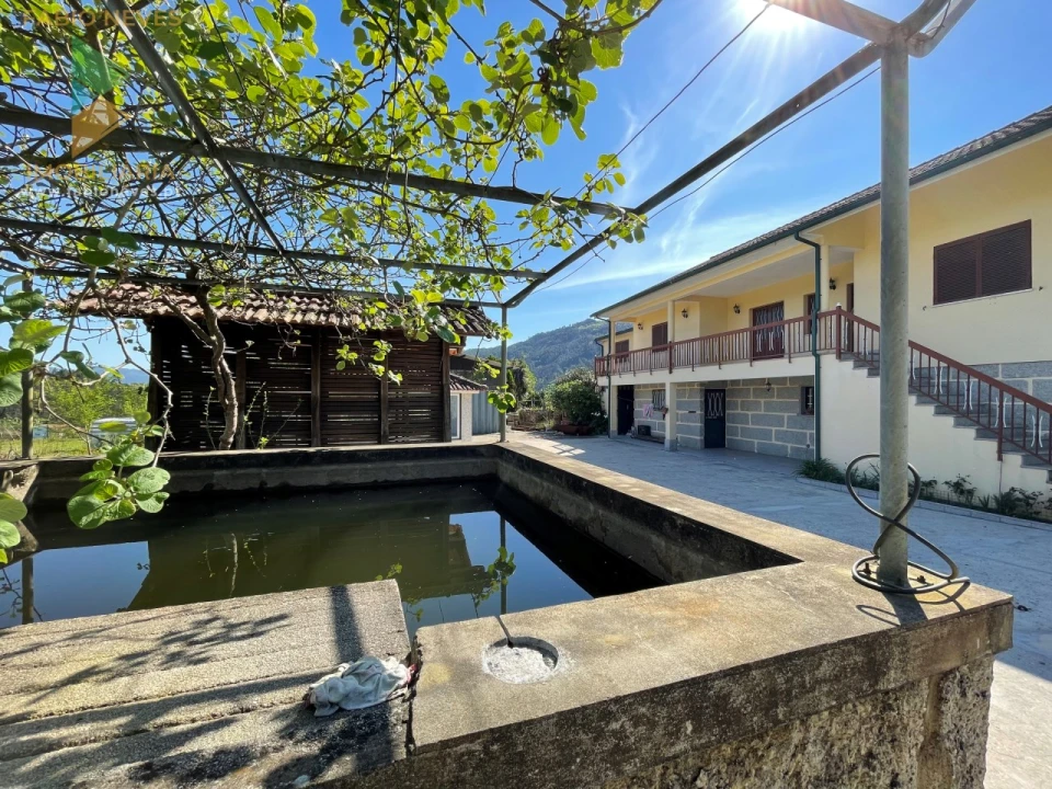 Moradia T6 para Venda em Prozelo Foto 8