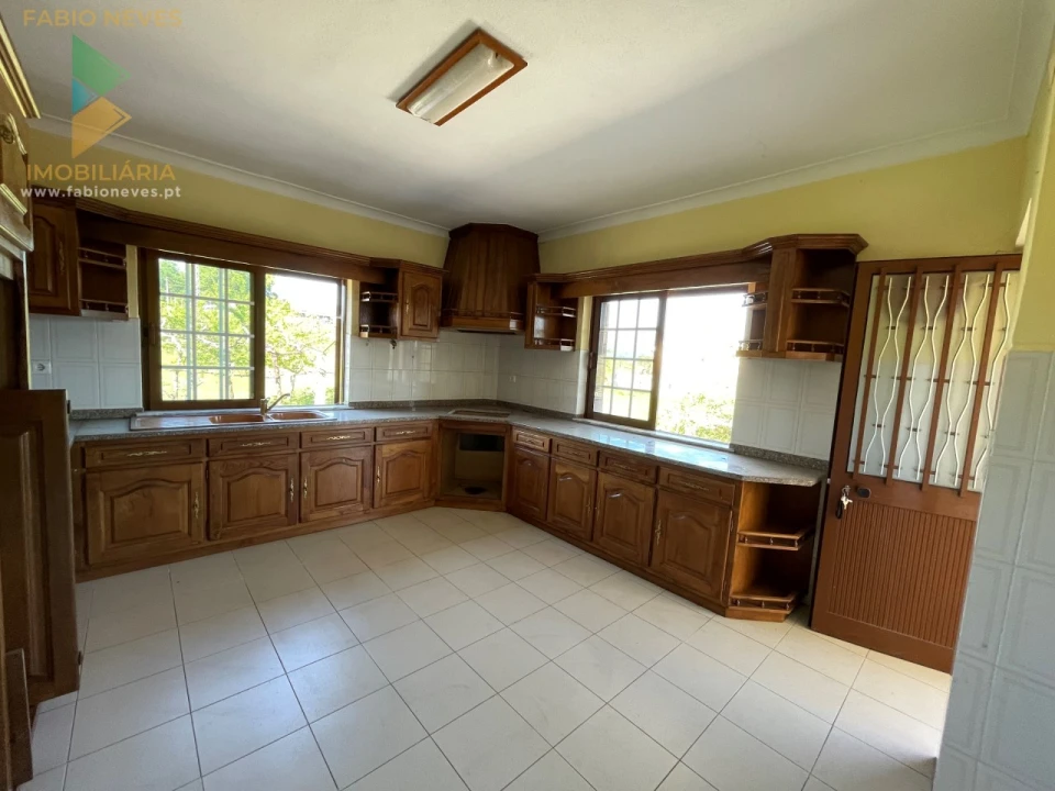 Moradia T6 para Venda em Prozelo Foto 24