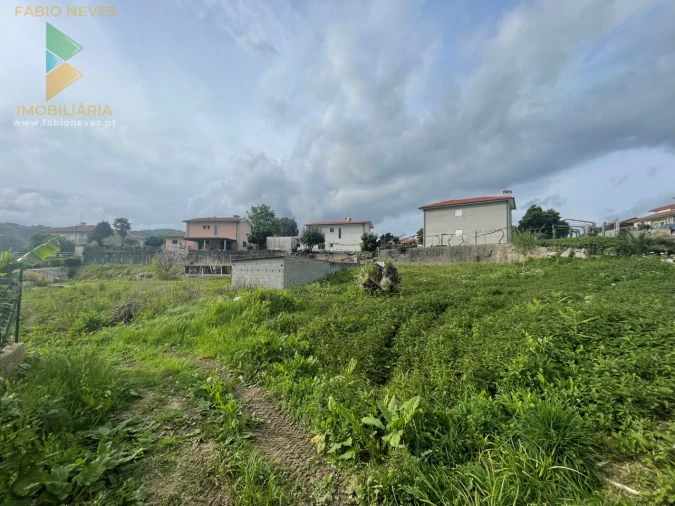 Terreno para Venda em Paço Foto 2