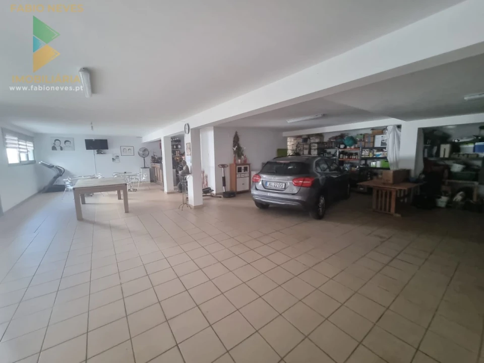 Moradia T4 para Venda em Marinha das Ondas Foto 62