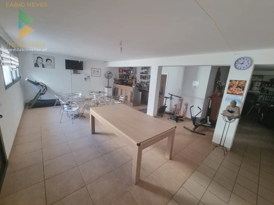 Moradia T4 para Venda em Marinha das Ondas Foto 65