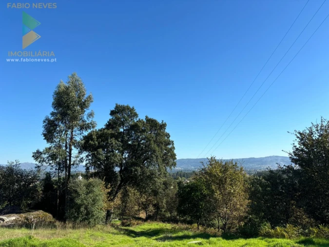 Terreno para Venda em Vila Verde e Barbudo
