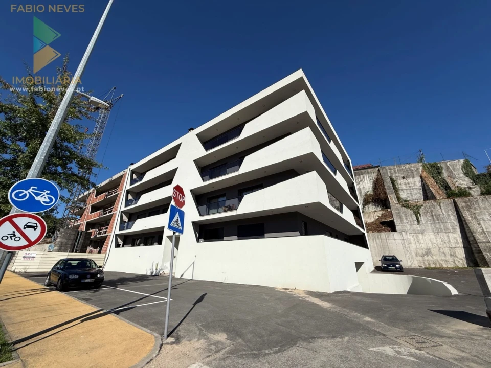 Apartamento T3 para Venda em Ponte da Barca, V.N. Muía, Paço Vedro Magalhães Foto 7