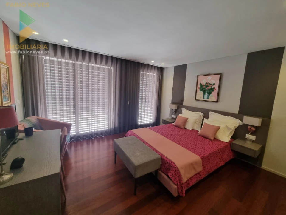 Moradia T5 para Venda em Fontão Foto 31