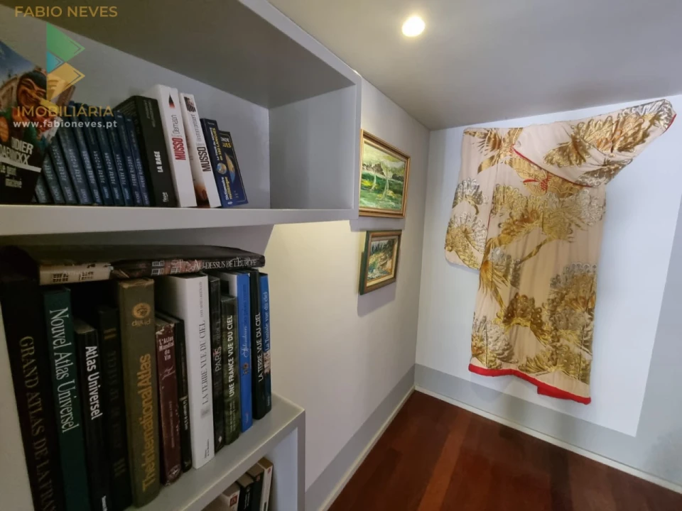 Moradia T5 para Venda em Fontão Foto 32