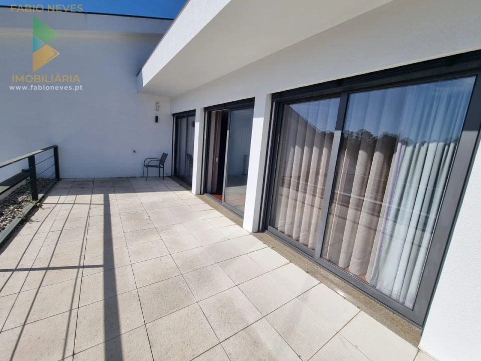 Moradia T5 para Venda em Fontão Foto 42