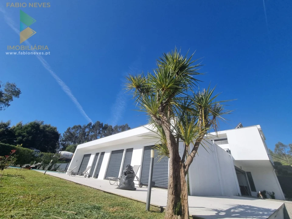 Moradia T5 para Venda em Fontão Foto 59