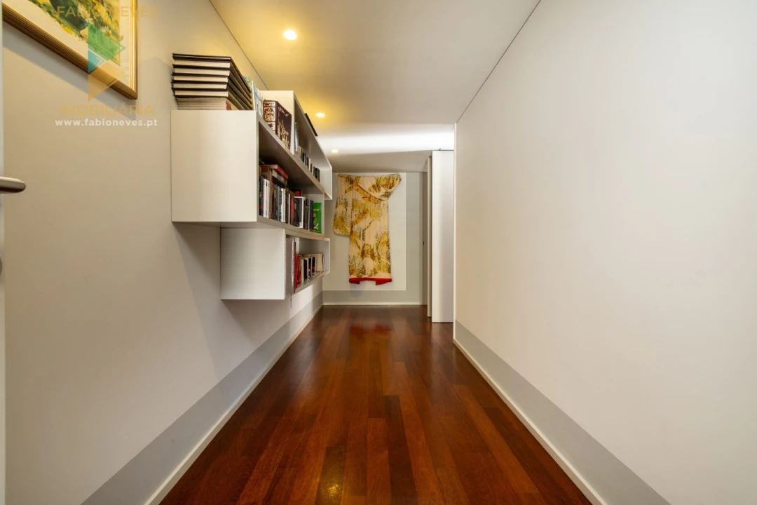 Moradia T5 para Venda em Fontão Foto 68