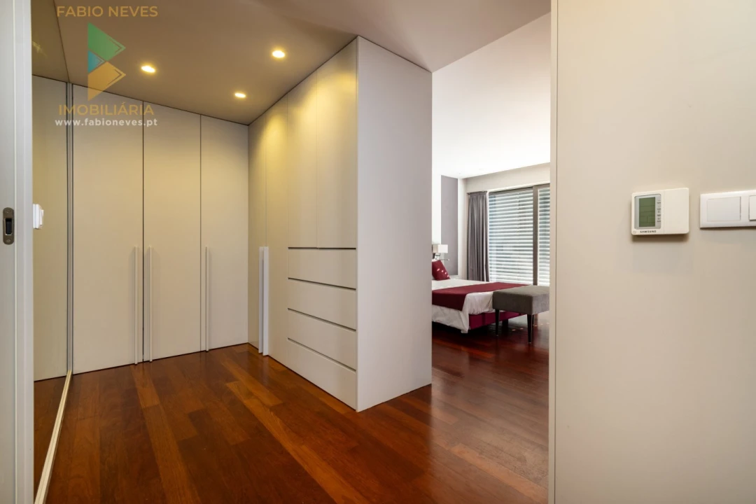 Moradia T5 para Venda em Fontão Foto 73