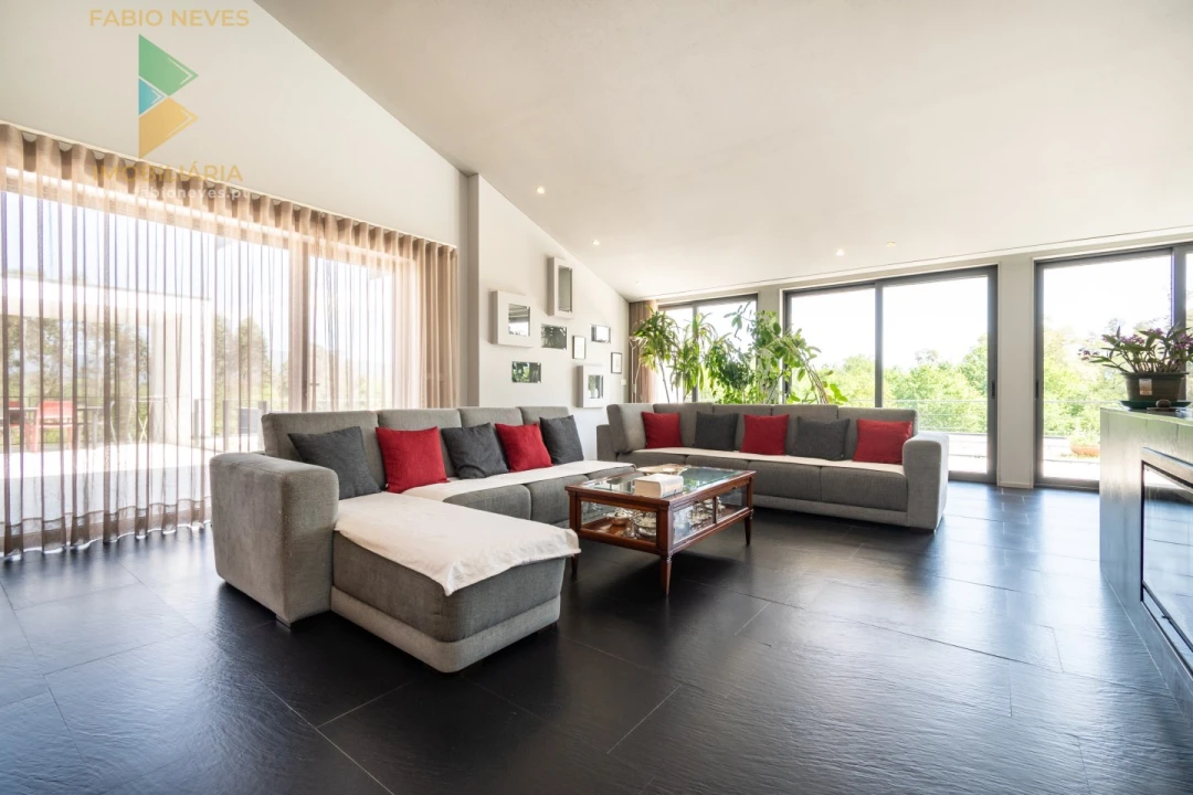 Moradia T5 para Venda em Fontão Foto 102