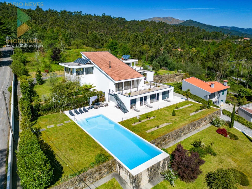 Moradia T5 para Venda em Fontão Foto 130