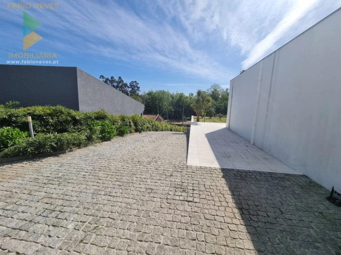 Moradia T5 para Venda em Fontão Foto 13