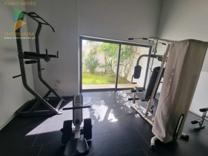 Moradia T5 para Venda em Fontão Foto 28