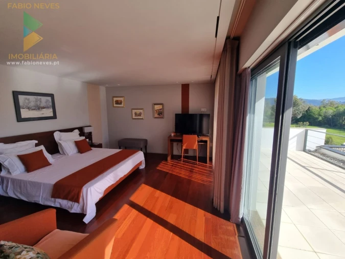 Moradia T5 para Venda em Fontão Foto 48