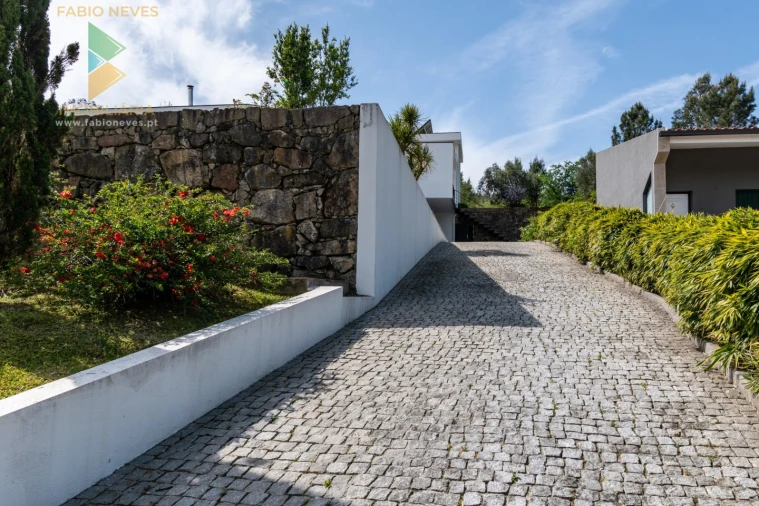 Moradia T5 para Venda em Fontão Foto 124