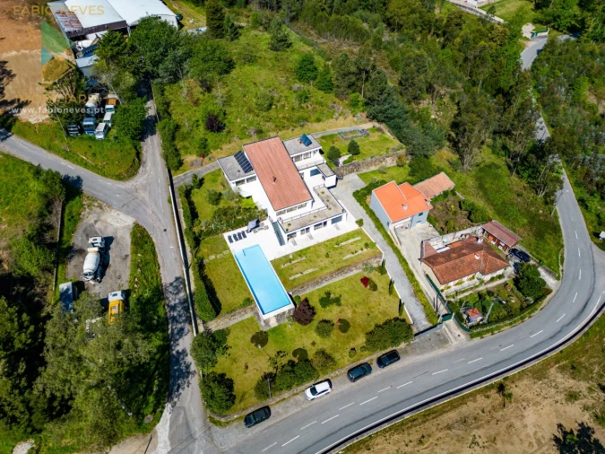 Moradia T5 para Venda em Fontão Foto 128