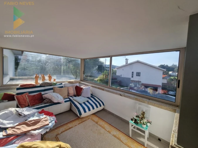 Moradia T5 para Venda em Ribeira Foto 36