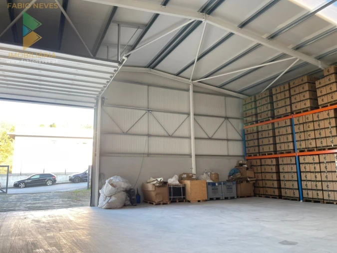 Armazém para Arrendamento em Fornelos e Queijada Foto 15
