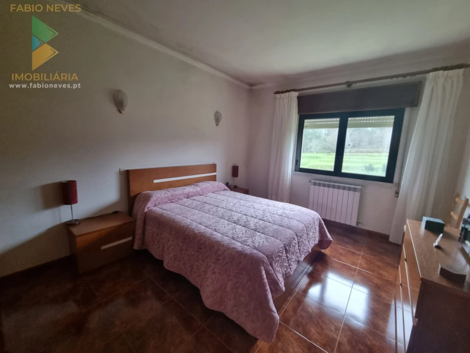 Moradia T4 para Venda em Arca e Ponte de Lima Foto 13