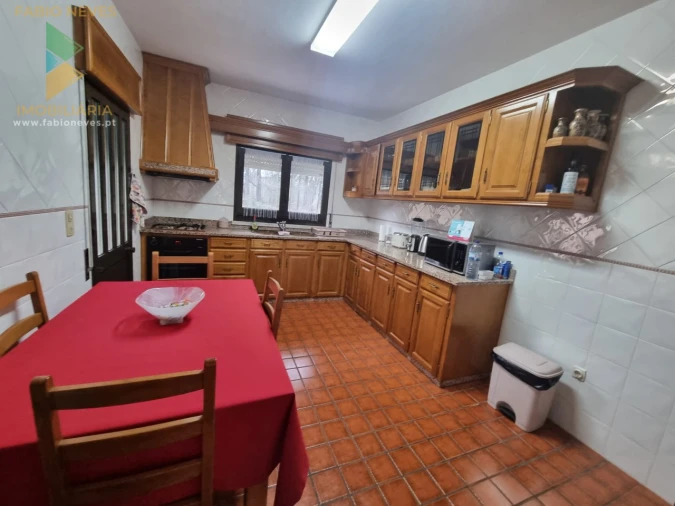 Moradia T4 para Venda em Arca e Ponte de Lima Foto 7