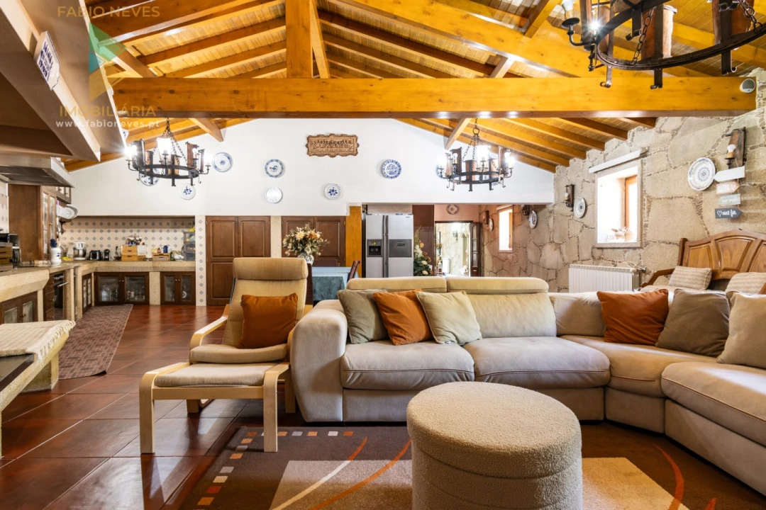 Quinta T4 para Venda em Fontão Foto 32