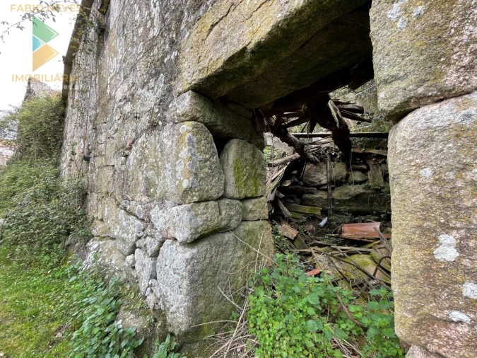 Terreno para Venda em Cabreiro Foto 7