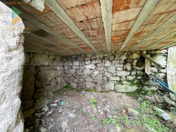 Terreno para Venda em Cabreiro Foto 8