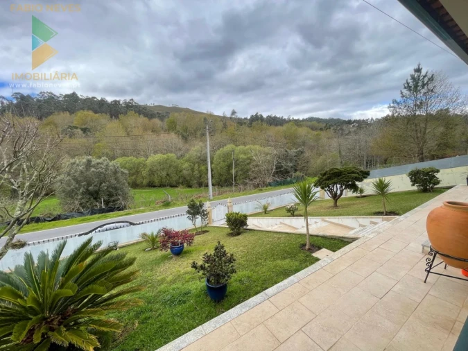 Moradia T4 para Venda em Rebordões (Santa Maria) Foto 31