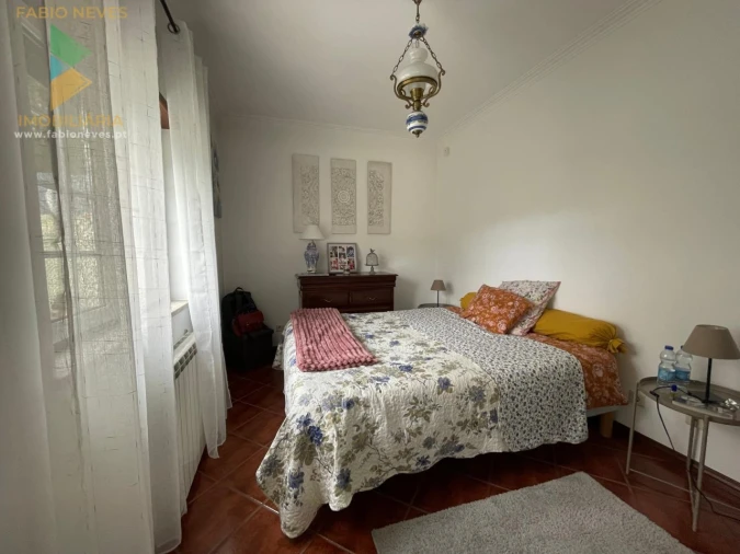 Moradia T4 para Venda em Rebordões (Santa Maria) Foto 43