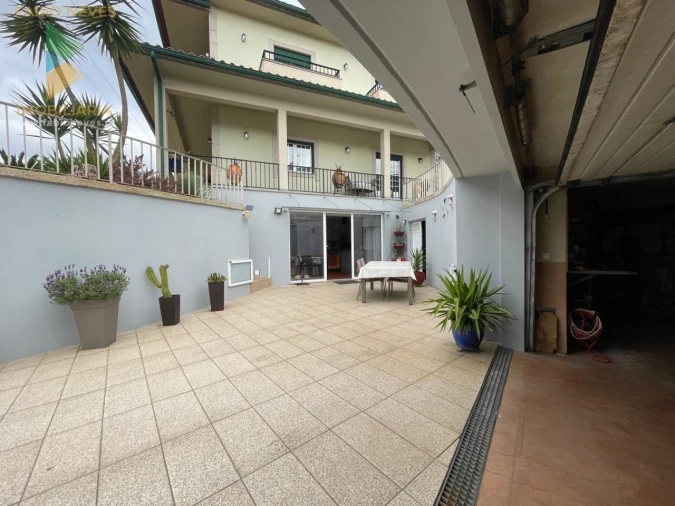 Moradia T4 para Venda em Rebordões (Santa Maria) Foto 86