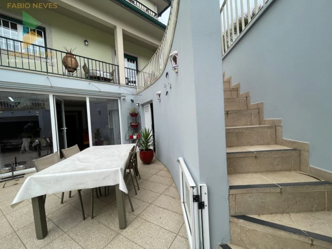 Moradia T4 para Venda em Rebordões (Santa Maria) Foto 88