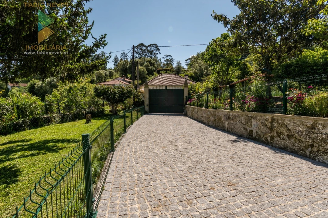 Quinta T4 para Venda em Gemieira Foto 6