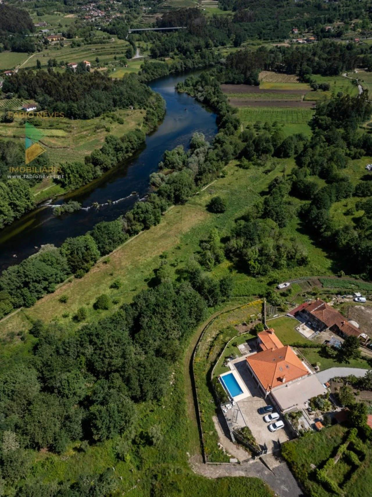 Quinta T4 para Venda em Gemieira Foto 15