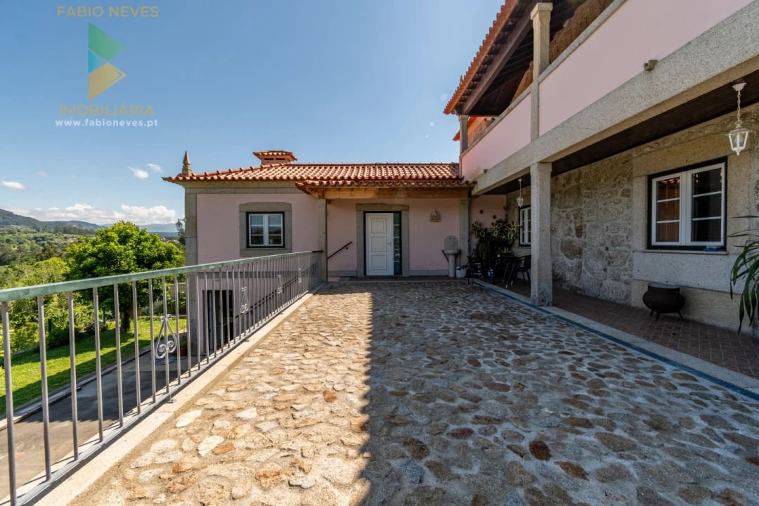 Quinta T4 para Venda em Gemieira Foto 31