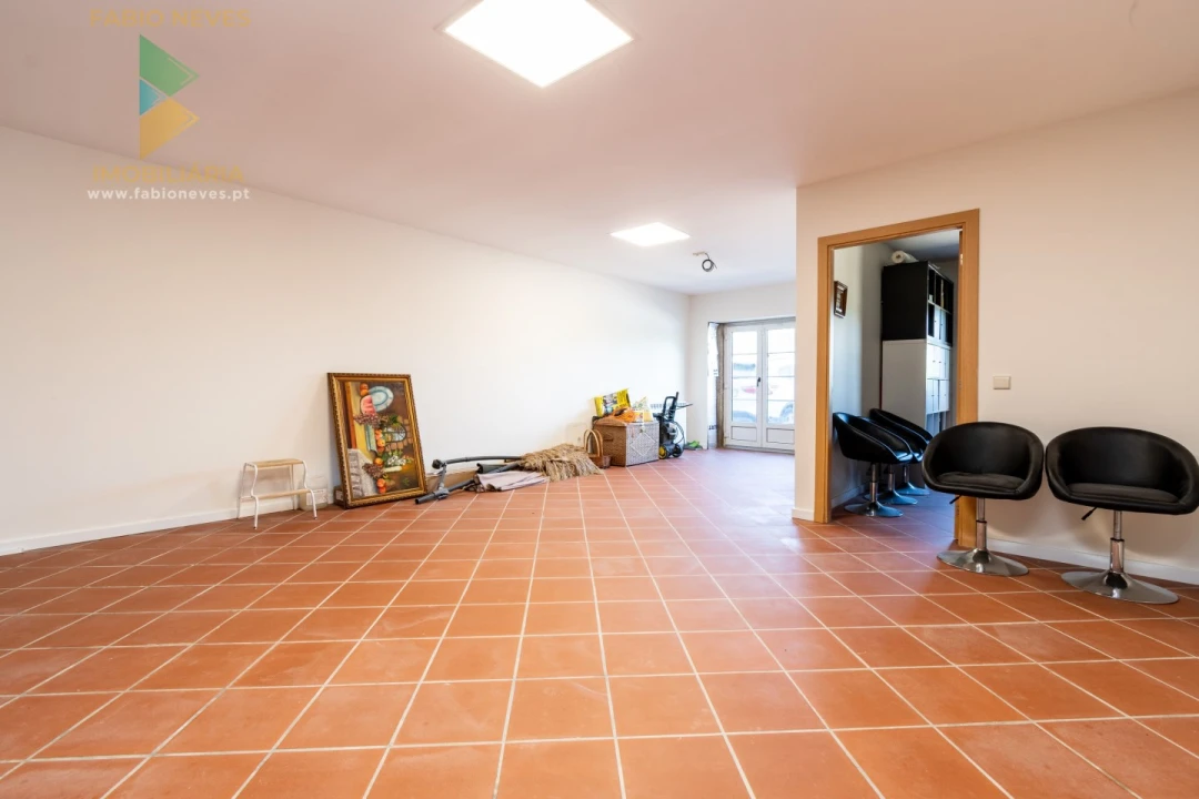 Quinta T4 para Venda em Gemieira Foto 49