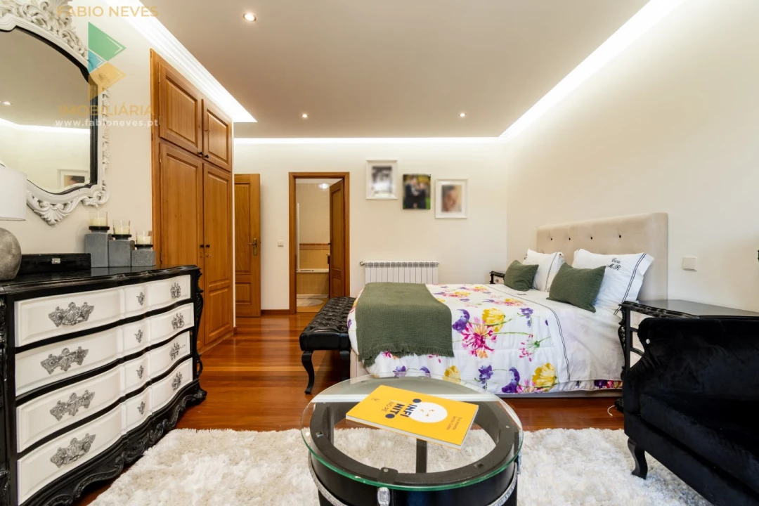 Quinta T4 para Venda em Gemieira Foto 68