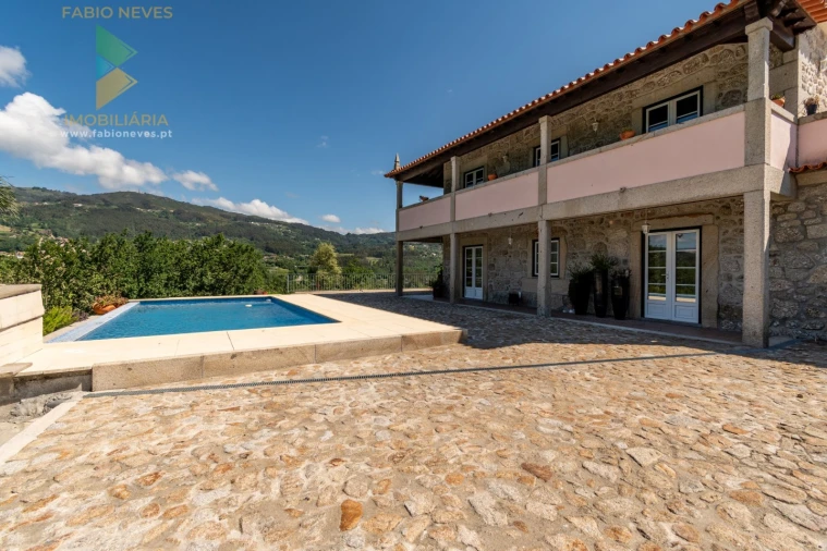 Quinta T4 para Venda em Gemieira Foto 4