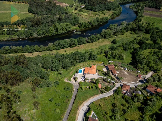 Quinta T4 para Venda em Gemieira Foto 9